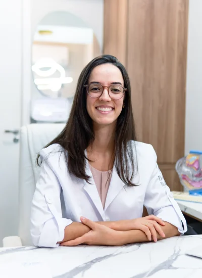Dra Mariana Roza ginecologista